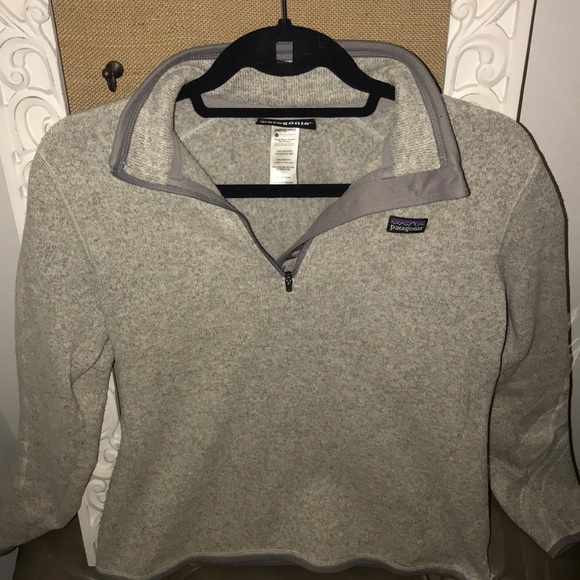 Patagonia size medium gray women’s better sweater! - Picture 2 of 3